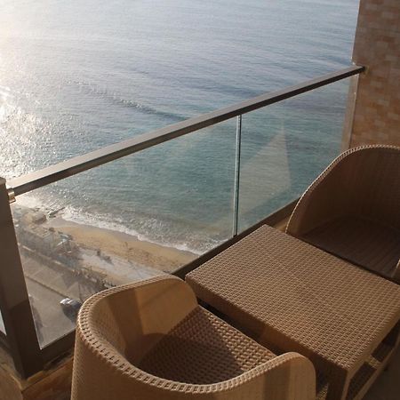 Breathtaking Wide Seaview Apartment Александрія Екстер'єр фото